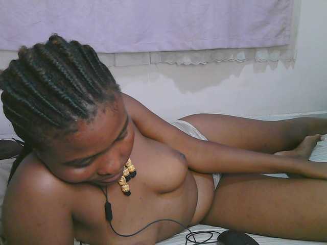 Cute-latasha Live Cam pe BongaCams