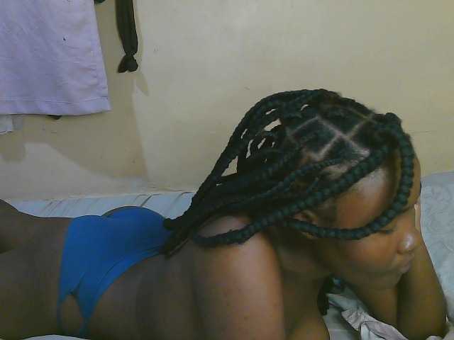 Cute-latasha live cam on BongaCams