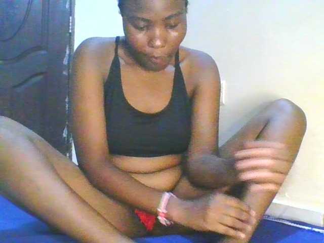 Cute-latasha live cam on BongaCams
