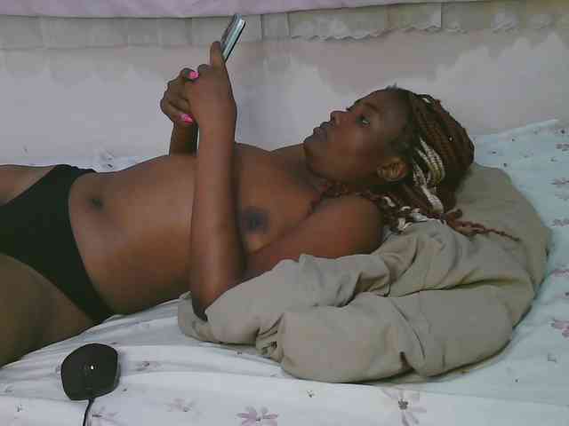 Cute-latasha Cute-latasha