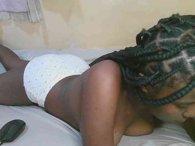 Cute-latasha Cute-latasha