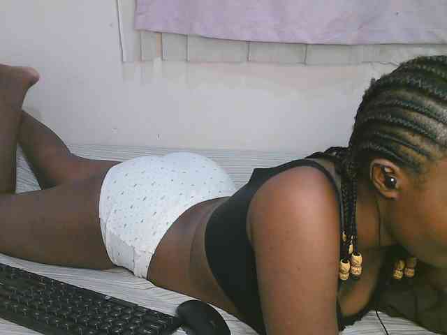 Model: Cute-latasha