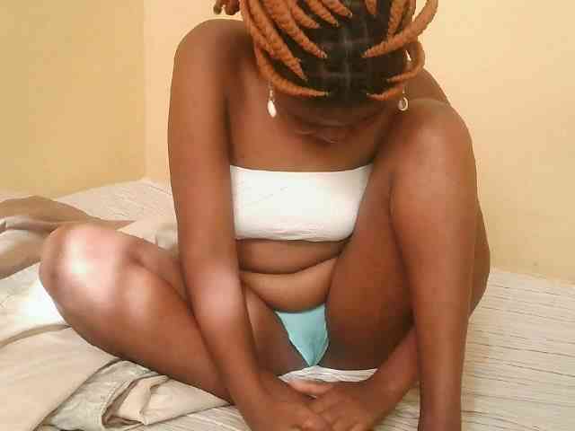 Cute-latasha Live Webcam on BongaCams