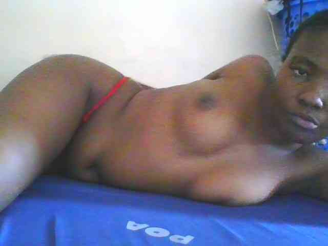 Cute-latasha webcam
