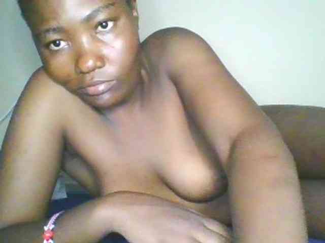 Cute-latasha webcam