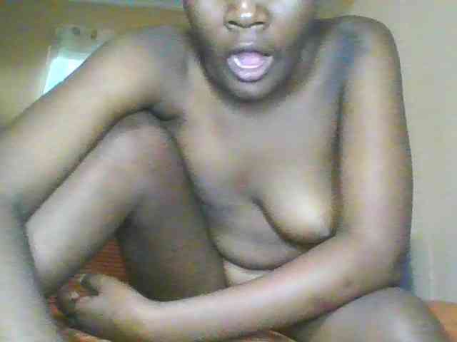 Cute-latasha webcam