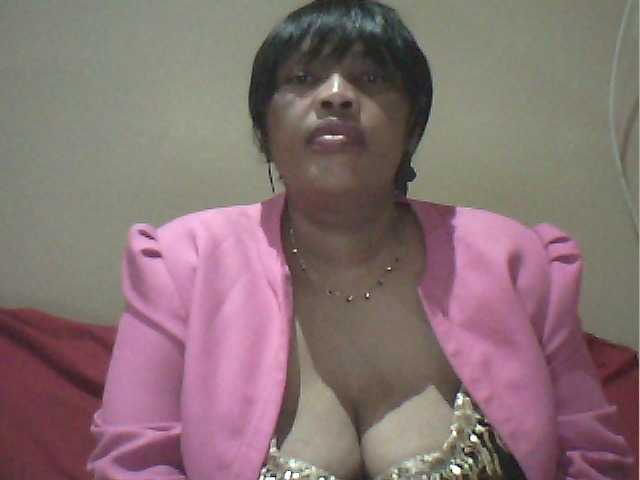 MyDDBOOBIES live cam preview