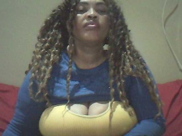 MyDDBOOBIES live cam on BongaCams