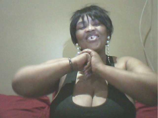 MyDDBOOBIES live cam preview
