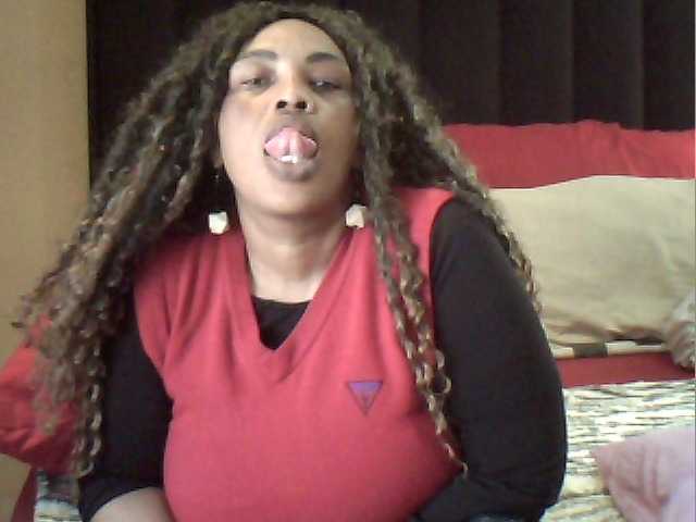 MyDDBOOBIES live webcam show
