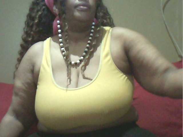 MyDDBOOBIES live cam on BongaCams