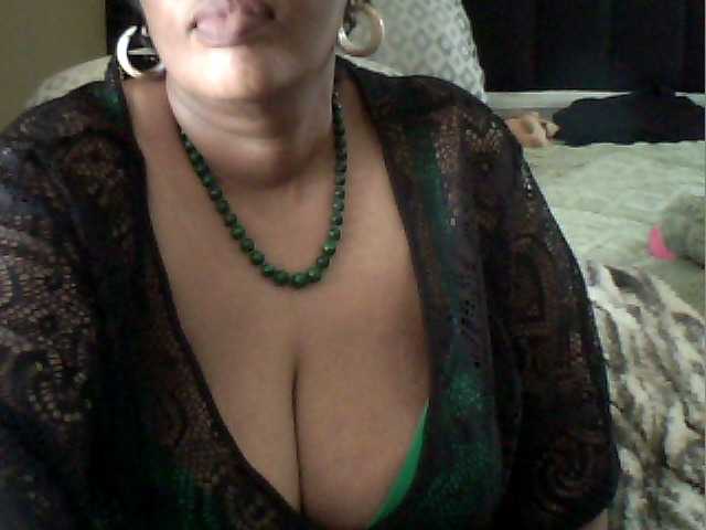 MyDDBOOBIES live cam on BongaCams