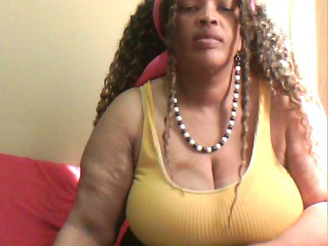 MyDDBOOBIES live cam on BongaCams