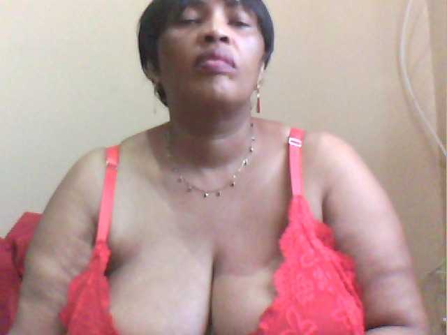 MyDDBOOBIES live cam on BongaCams