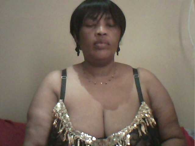 MyDDBOOBIES live cam preview