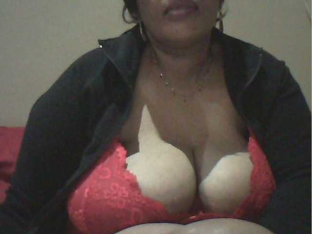 MyDDBOOBIES live cam on BongaCams