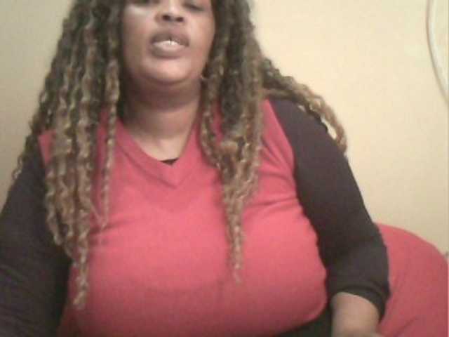 MyDDBOOBIES live cam on BongaCams