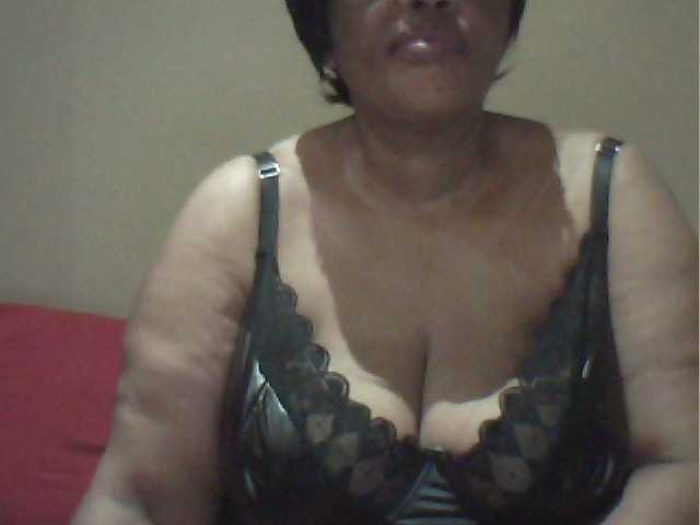 MyDDBOOBIES live cam on BongaCams