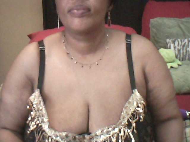 MyDDBOOBIES live cam preview