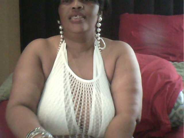 MyDDBOOBIES live cam on BongaCams