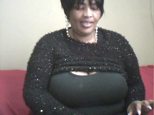 MyDDBOOBIES live cam preview