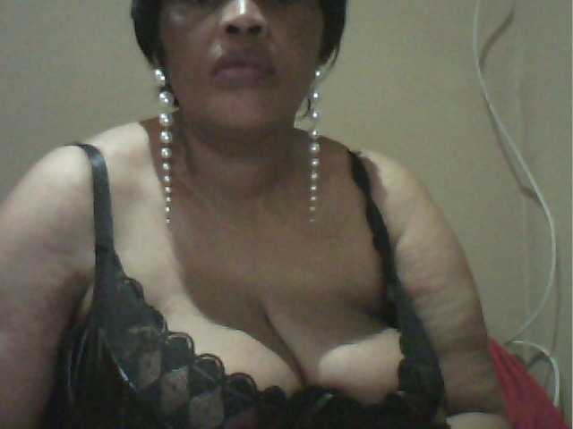 MyDDBOOBIES live cam on BongaCams