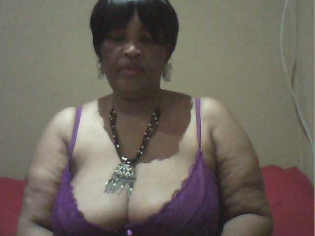 MyDDBOOBIES live cam on BongaCams
