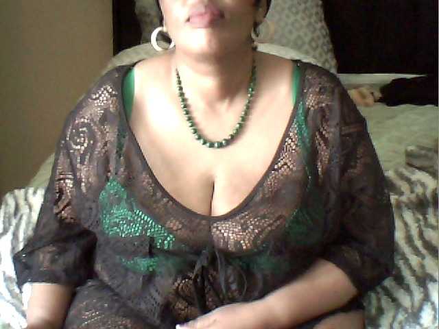 MyDDBOOBIES live cam on BongaCams
