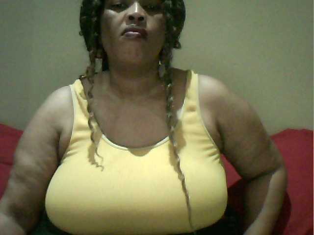MyDDBOOBIES live cam on BongaCams