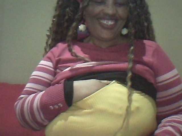 MyDDBOOBIES live cam on BongaCams