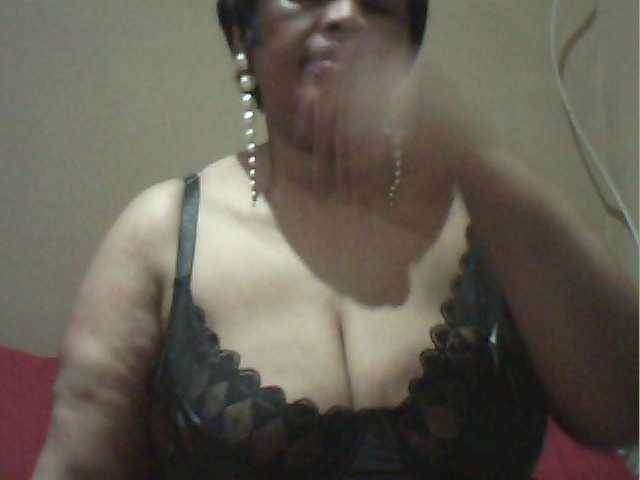 MyDDBOOBIES live cam on BongaCams