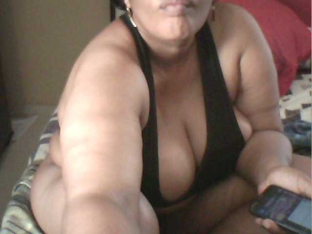 MyDDBOOBIES live cam on BongaCams