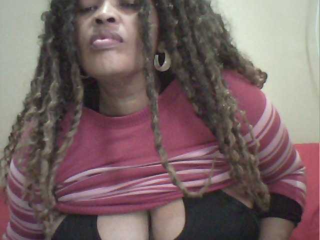 MyDDBOOBIES live cam on BongaCams
