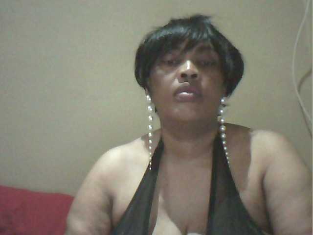 MyDDBOOBIES — live female cam