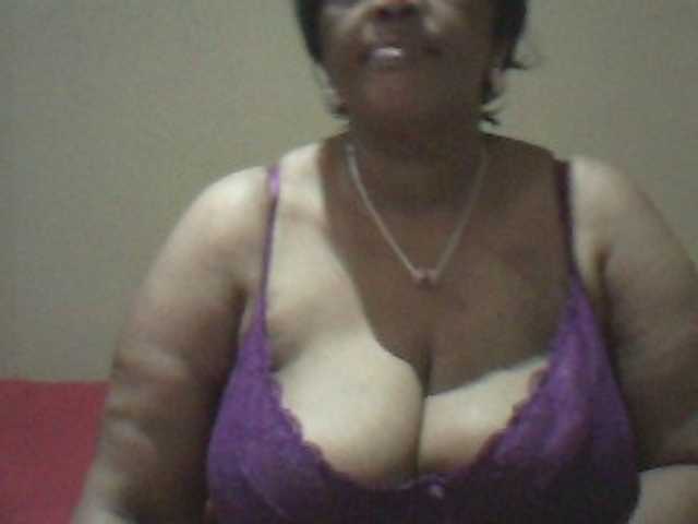 MyDDBOOBIES, modèle webcam