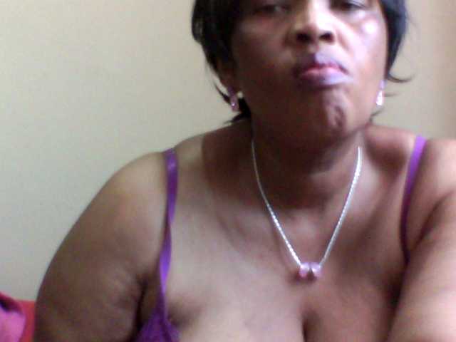 MyDDBOOBIES live cam preview
