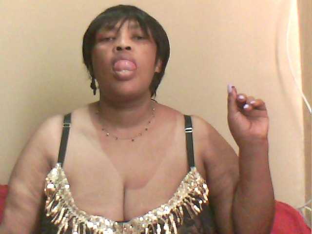 MyDDBOOBIES live cam preview