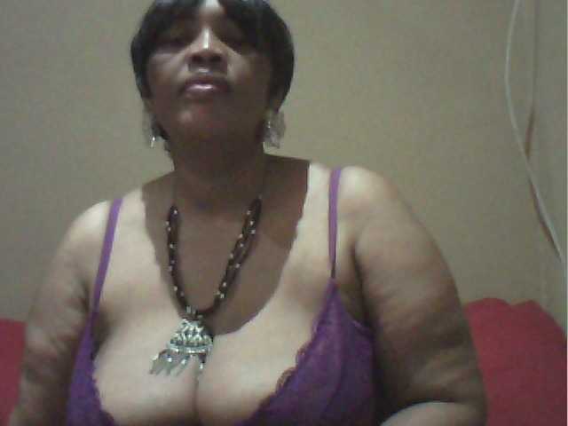 MyDDBOOBIES live cam on BongaCams