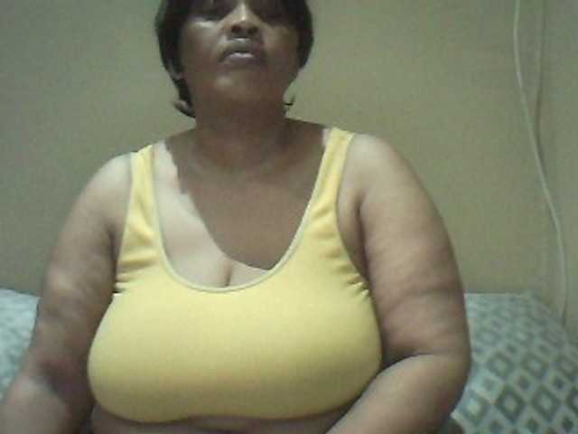 MyDDBOOBIES live cam on BongaCams