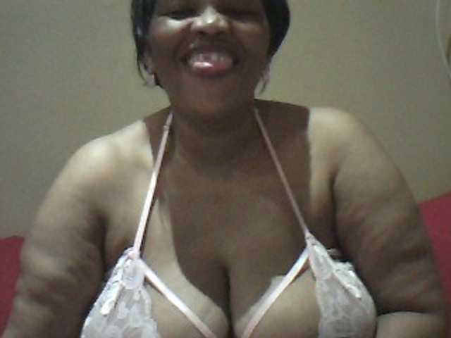 MyDDBOOBIES live cam on BongaCams