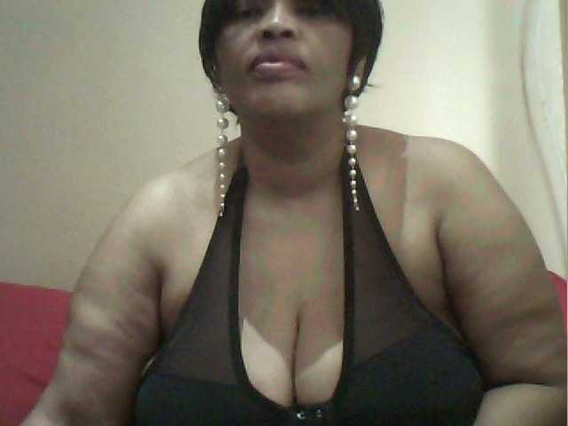 MyDDBOOBIES live cam preview