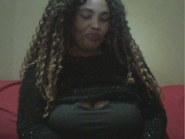 MyDDBOOBIES live cam on BongaCams