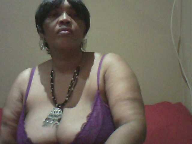 MyDDBOOBIES live cam on BongaCams