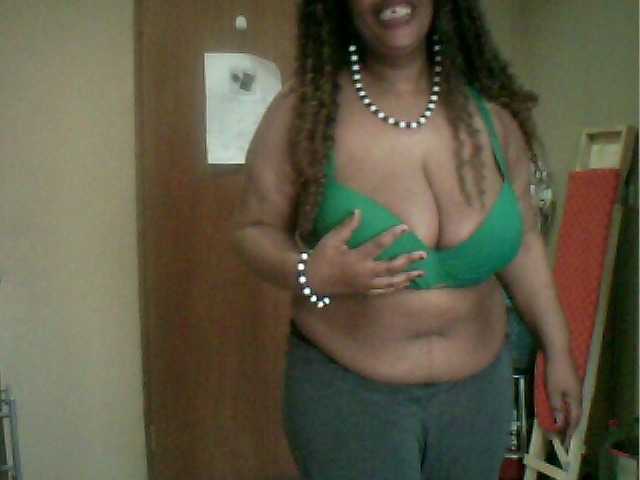 MyDDBOOBIES live webcam show
