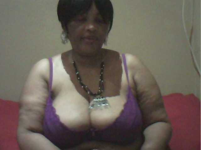 MyDDBOOBIES live cam on BongaCams