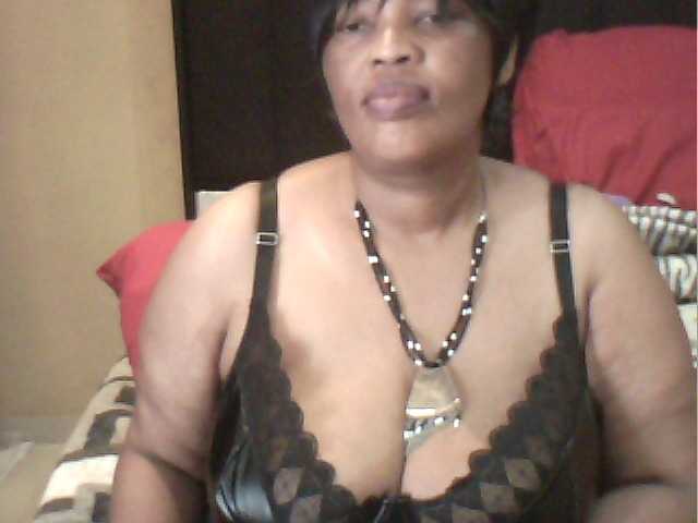 MyDDBOOBIES live cam on BongaCams