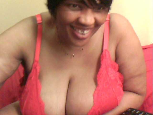MyDDBOOBIES live cam on BongaCams