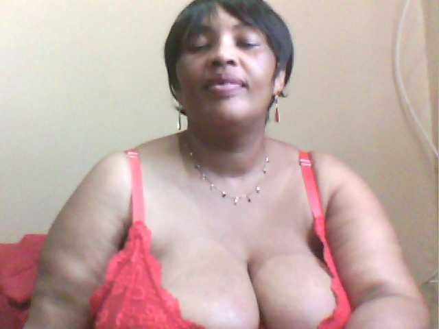 MyDDBOOBIES live cam on BongaCams