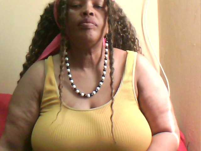 MyDDBOOBIES live cam on BongaCams