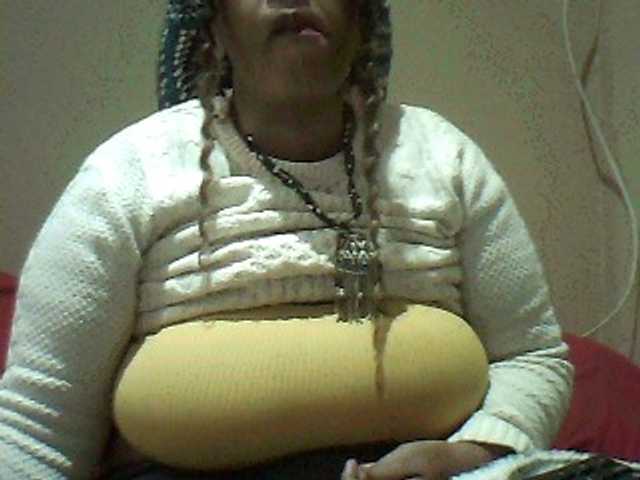 MyDDBOOBIES live cam on BongaCams